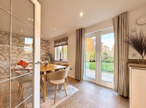 Photo 5- click for photo gallery